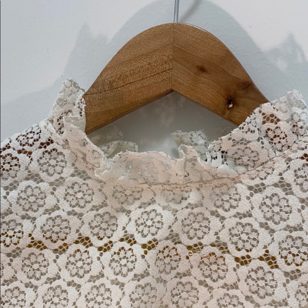 Zara Lace Cream Crop Top - Picture 8 of 15